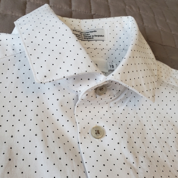 Calvin Klein Button-Down Long Sleeves Shirt, Boys, Size 10 Regular - Picture 2 of 9